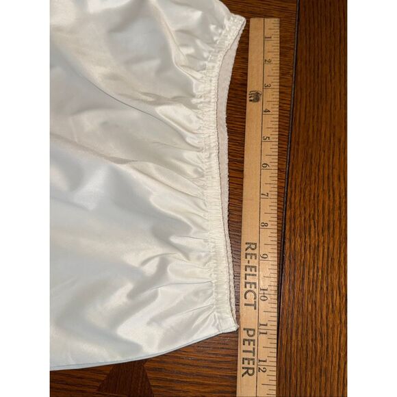 Vintage Vanity Fair White Nylon Half Slip Skirt – Embroidered Hem, Side Slit, Si - Picture 10 of 16